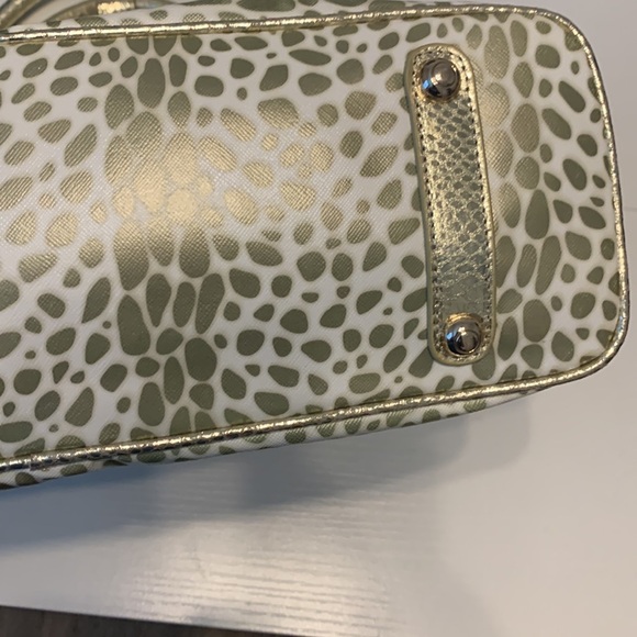 Sharif Embroidered Handbag - Picture 7 of 10